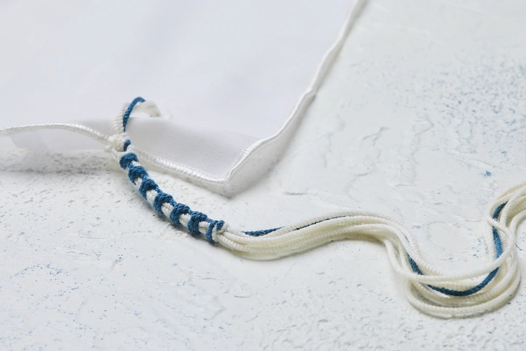 1766045559_52a99ef0fc36af11c425